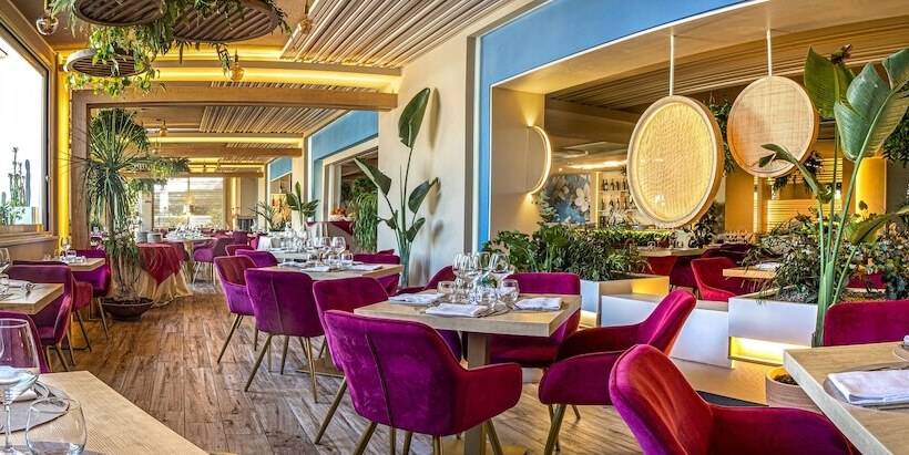 Отель Sentido Michelizia Tropea Resort