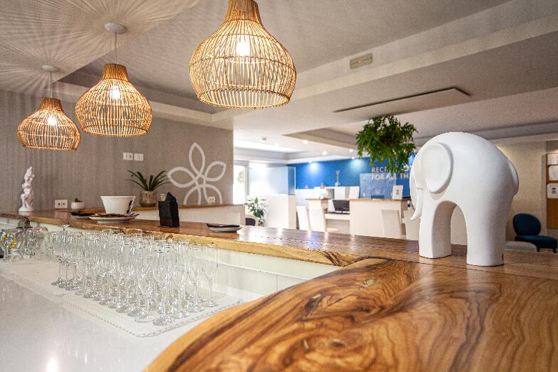 ホテル Sentido Michelizia Tropea Resort