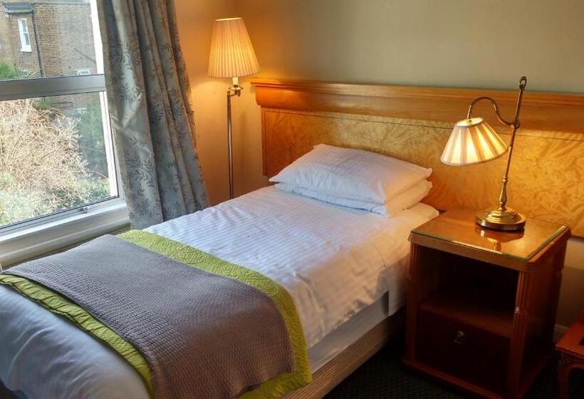 בית מלון כפרי Sergul