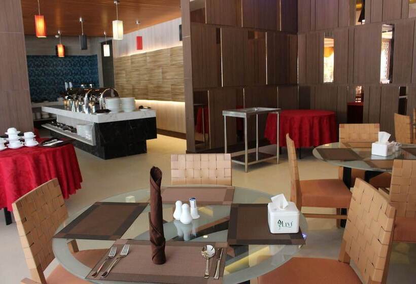 The Golden Bay Hotel Batam