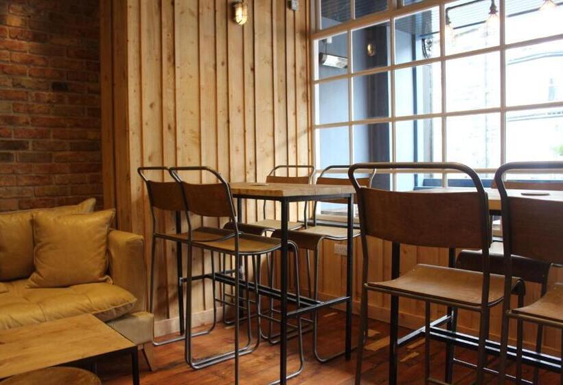 Отель The Tilman