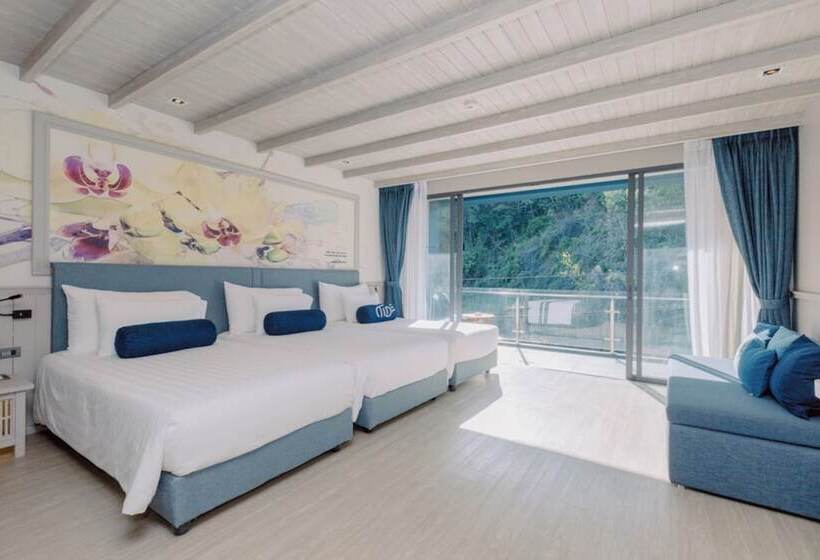 酒店 Tide Phuket Beach Front