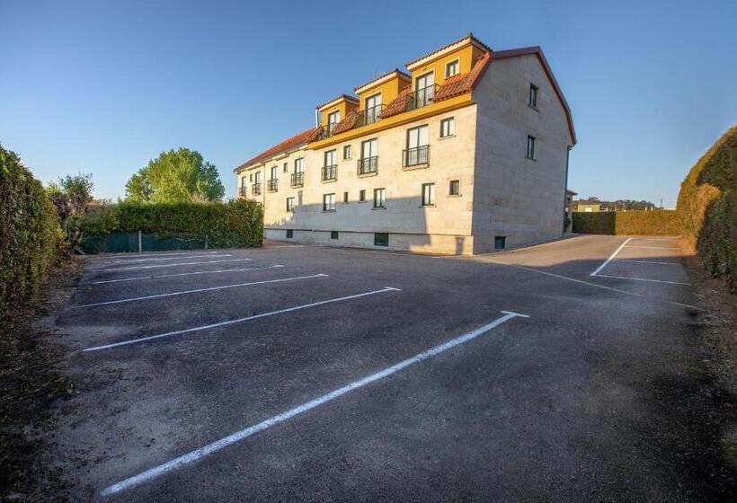 Отель Veiganova