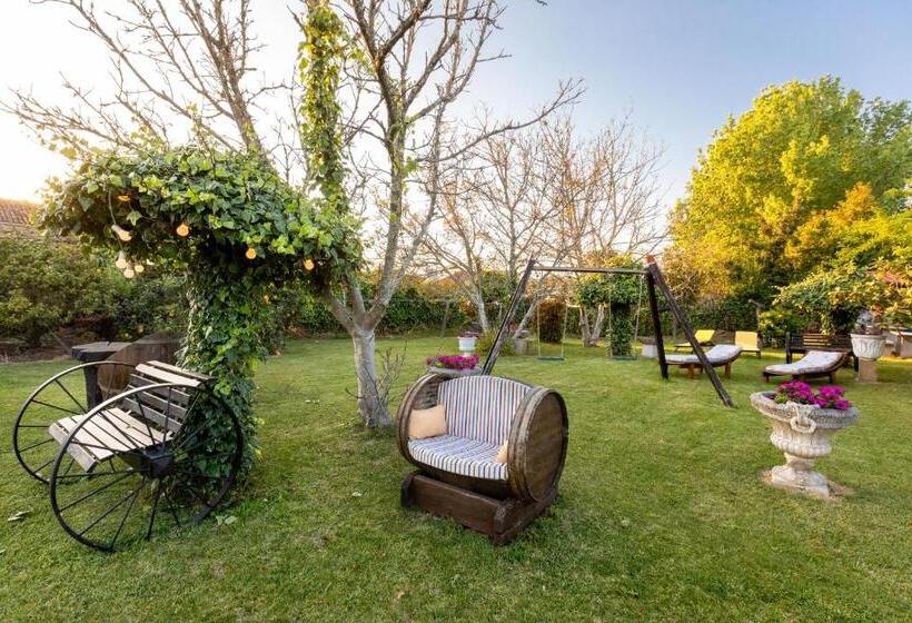 Отель Veiganova