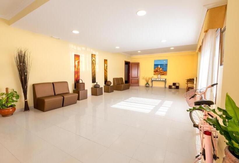 Отель Veiganova