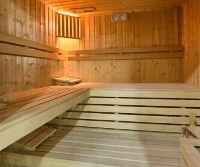 هتل Visitzakopane Eco Apartments