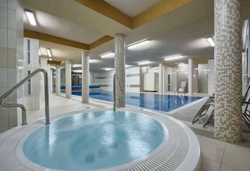 هتل Visitzakopane Eco Apartments