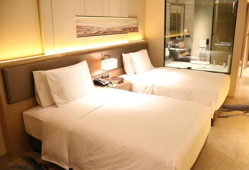 Отель Wanda Realm Bengbu