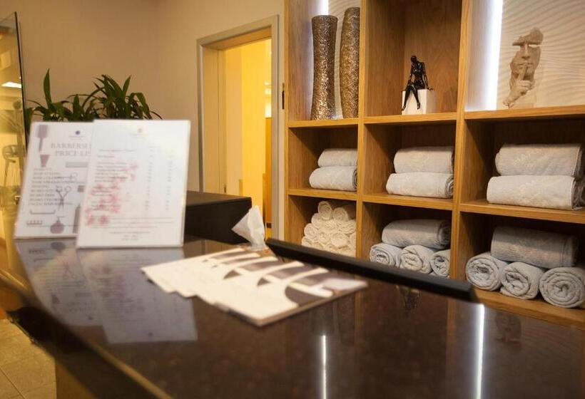 هتل Movenpick Winter Park Baku