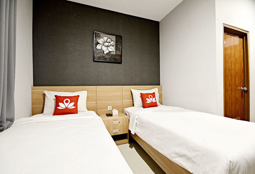 호텔 Zen Rooms Cipete Safin Inn