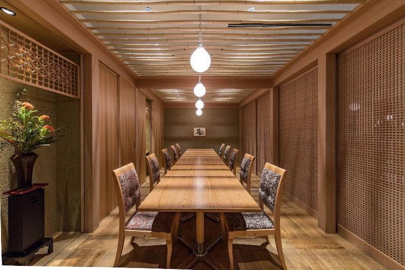 Jr Kyushu Hotel Blossom Oita