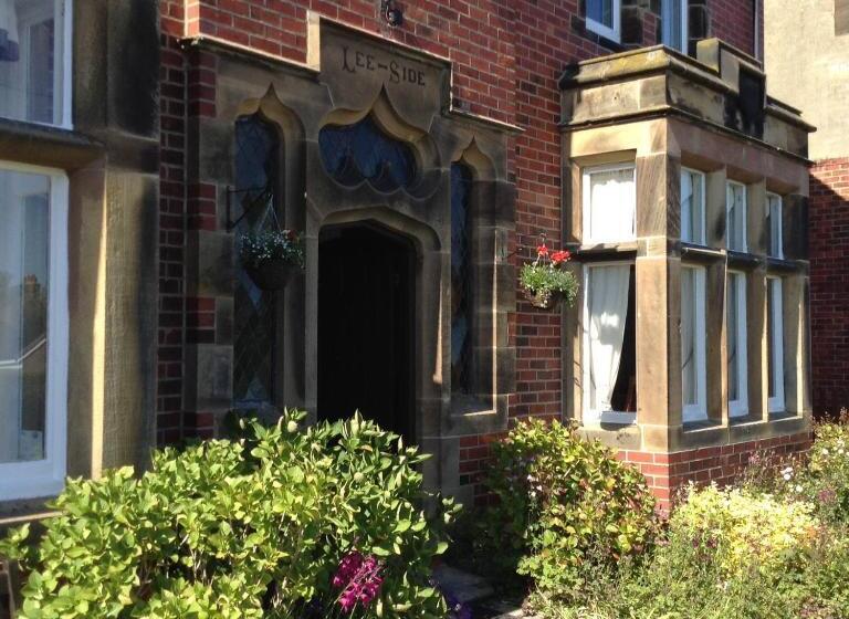 Lee Side B&b