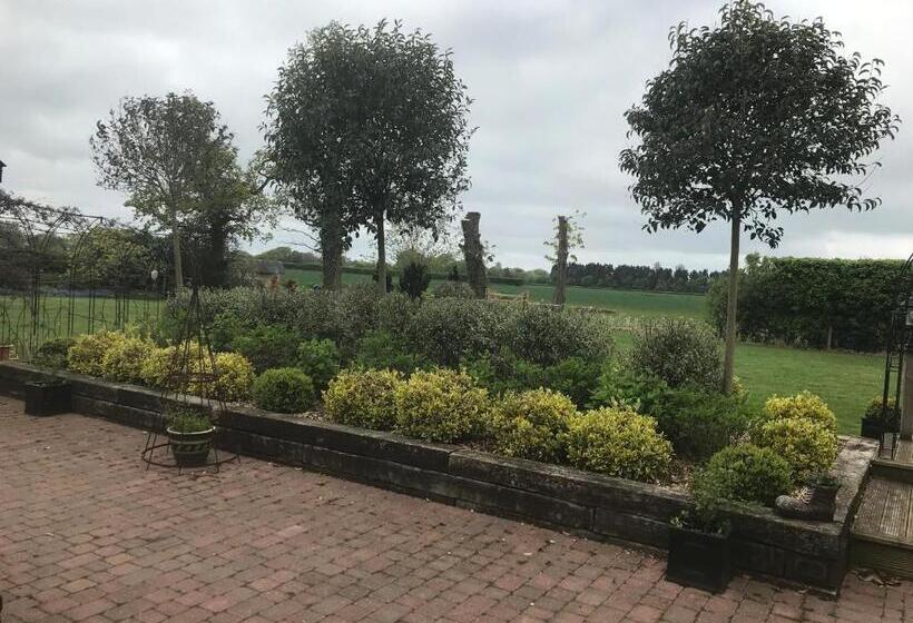 Old Field Barn Luxury B & B