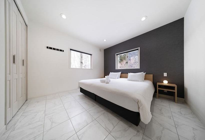 Powdersuites By The Hakuba Collection