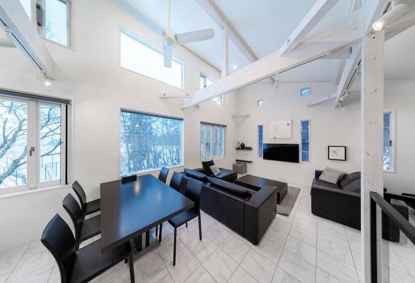 Powdersuites By The Hakuba Collection