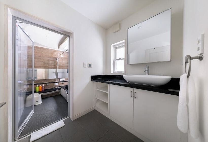 Powdersuites By The Hakuba Collection