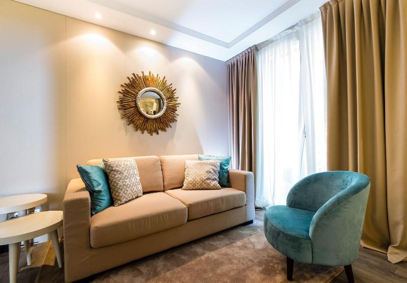 Residence Lungomare Charming Apartments