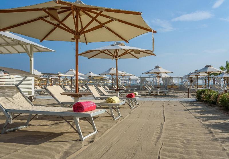 Residence Lungomare Charming Apartments