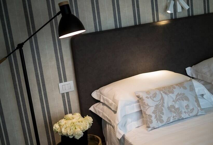 Residence Lungomare Charming Apartments