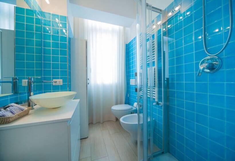 Residence Lungomare Charming Apartments