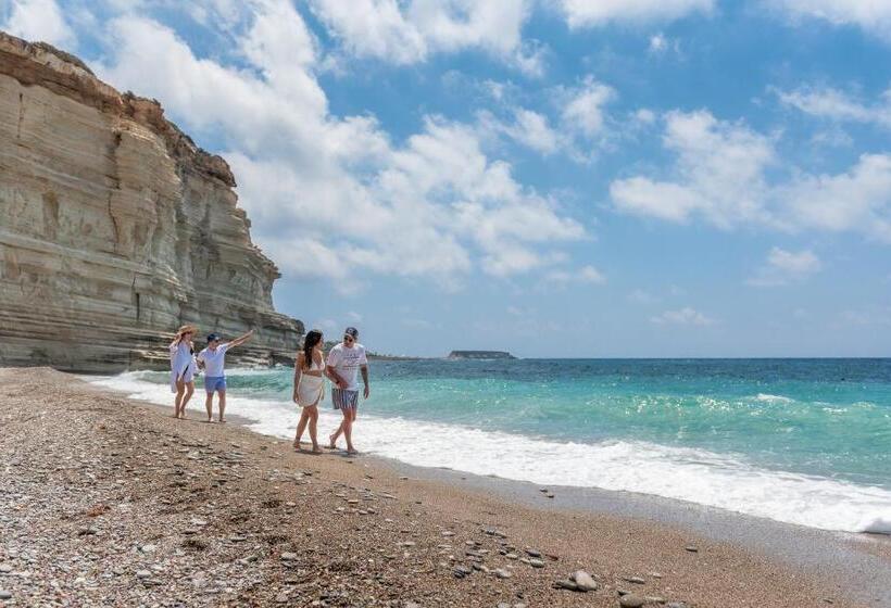 Курорт Cap St Georges Villas