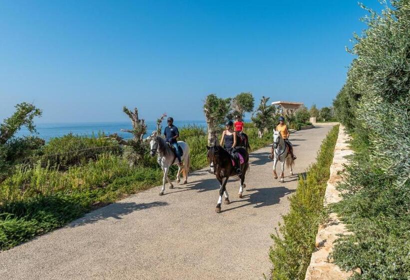 Курорт Cap St Georges Villas