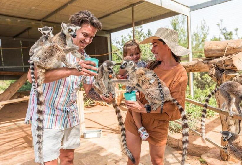 Курорт Cap St Georges Villas