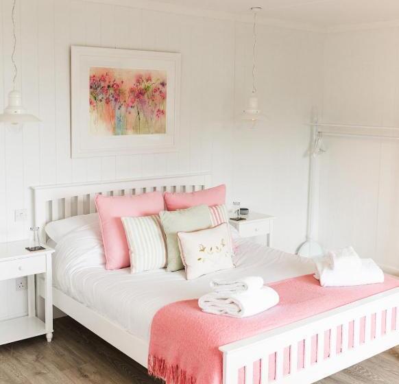 Resort Sea View Snugs At Laggan