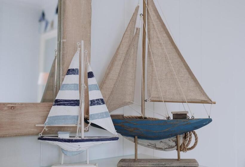 Resort Sea View Snugs At Laggan