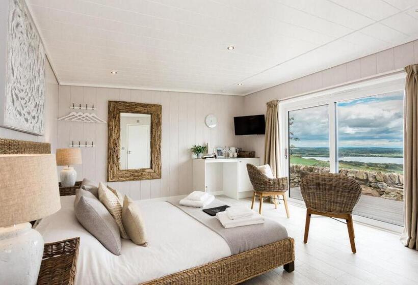 Resort Sea View Snugs At Laggan