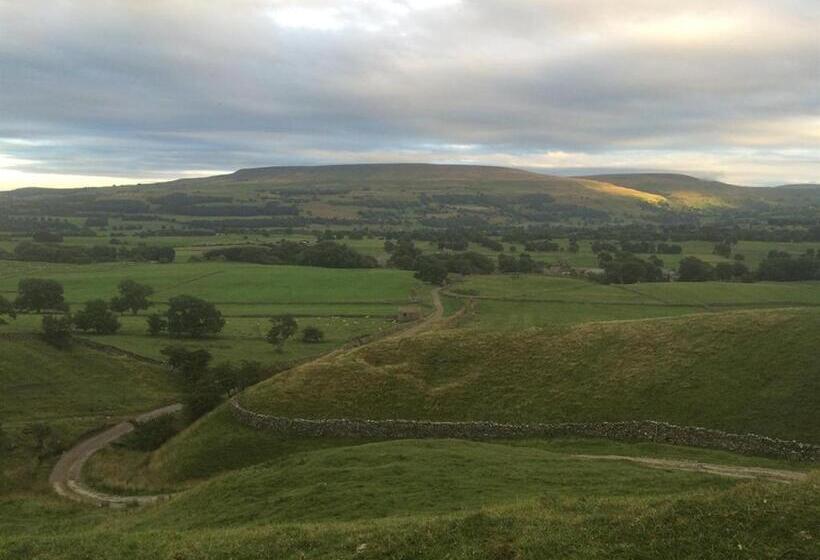 Temple Farmhouse B&b