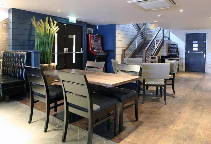 The Angel Hotel Wetherspoon