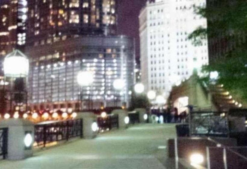 The Chicago Hotel Collection Millennium Park