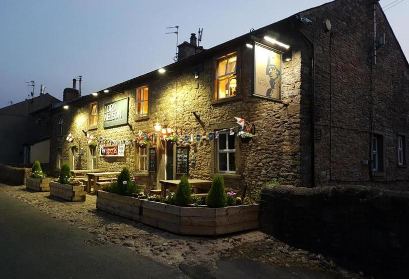 The Lord Nelson Inn B&b