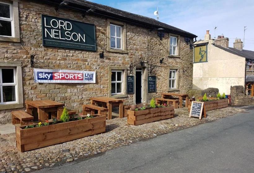 The Lord Nelson Inn B&b