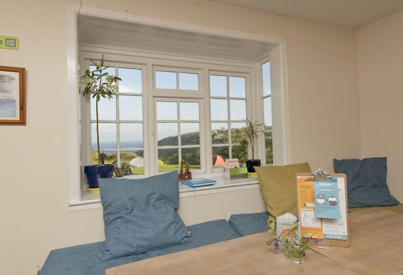 Yha Lands End Hostel