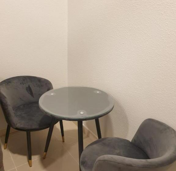 شقق مأوى الدانة للشقق المخدومة