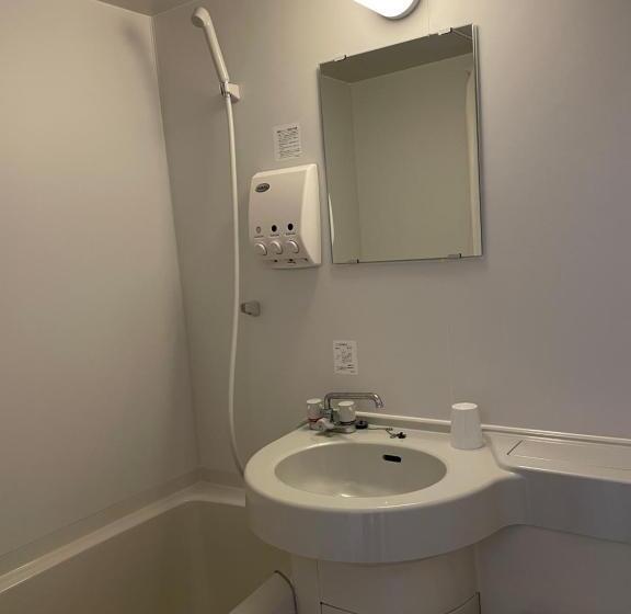 ビジネスホテル 山手inn