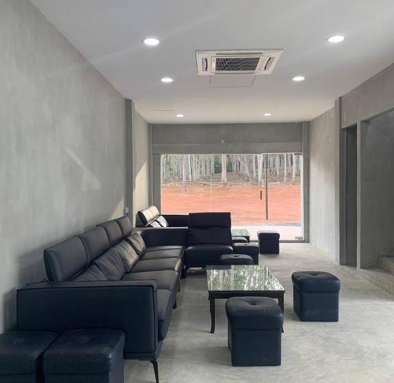 365 View Point Resort & Homestay