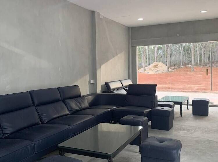 365 View Point Resort & Homestay