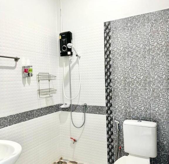 ユースホステル ปัวปันสุขโฮม