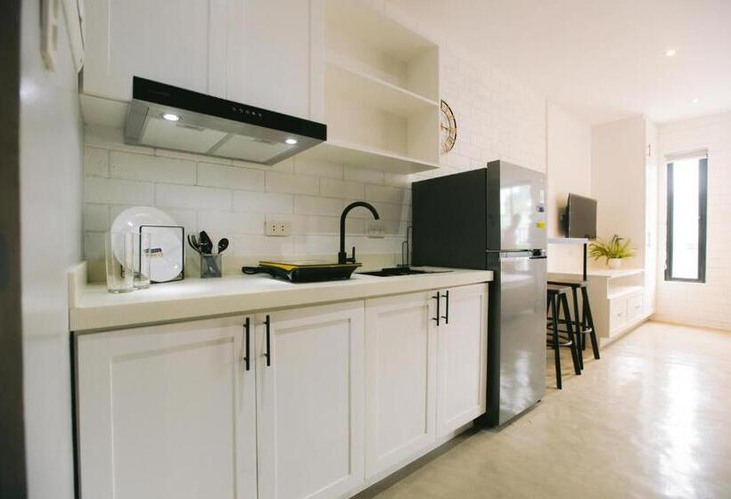 ユースホステル 10 Oxford Residences