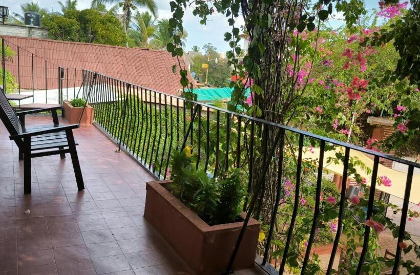 هاستل Casa Bugambilias