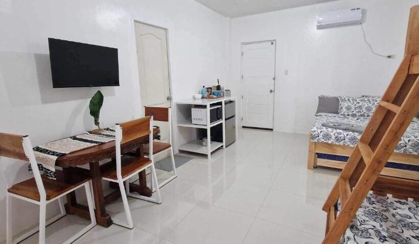 هاستل Ina Rose Apartment And Transient