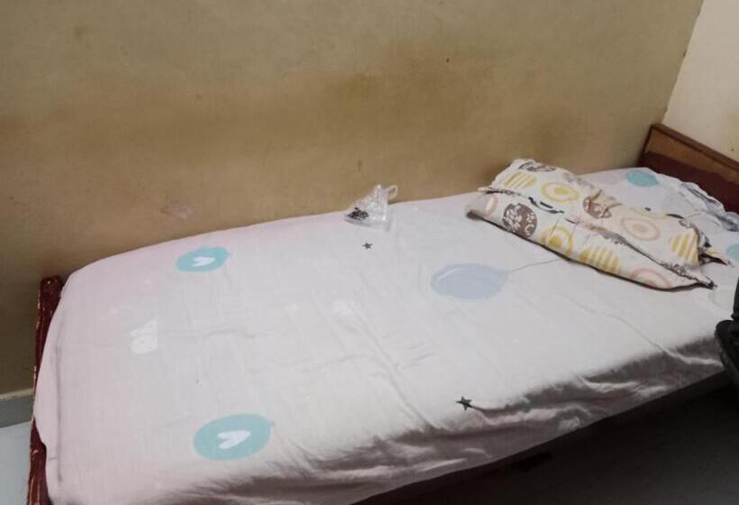 فندق صغير Kalyani Dwarka Illam