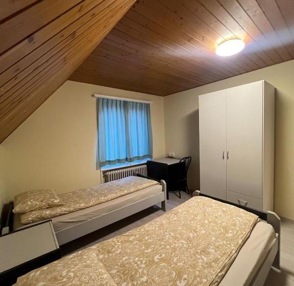 ユースホステル Niederdorf, Baselland