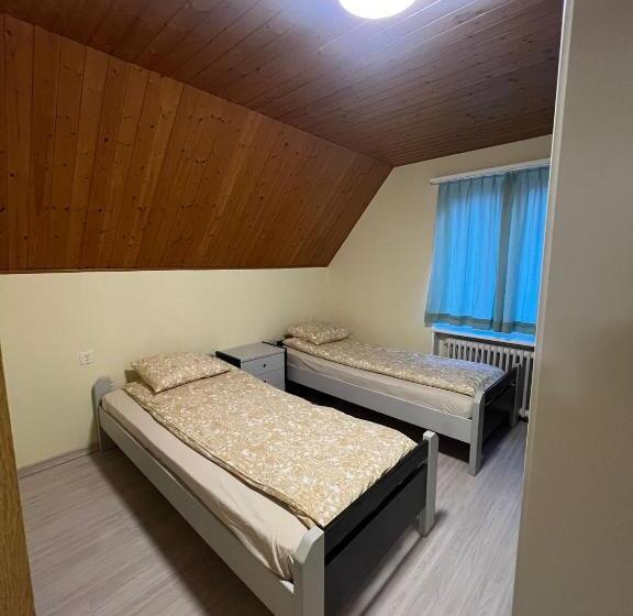 ユースホステル Niederdorf, Baselland