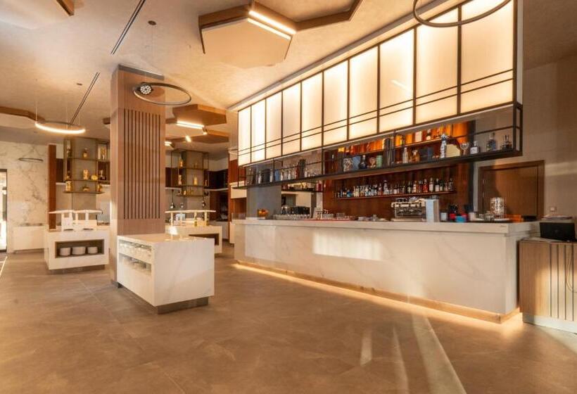 Atmosphere Balneo Hotel & Spa