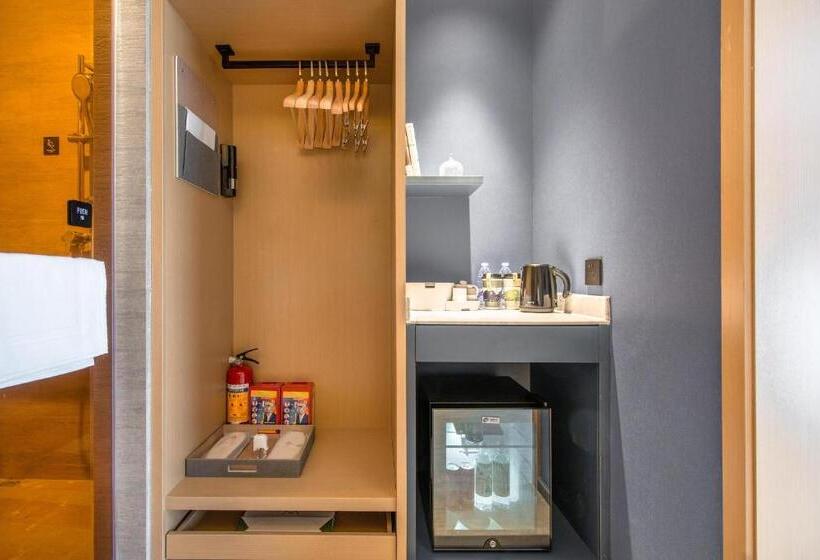 Atour Hotel Zhongshan Tanzhou