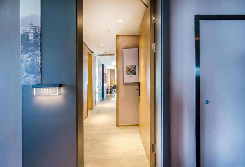 Atour Hotel Zhongshan Tanzhou